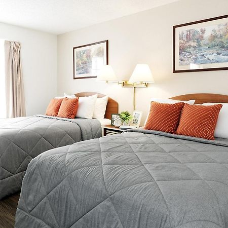 Intown Suites Extended Stay Minneapolis Mn - Бернсвилл Экстерьер фото